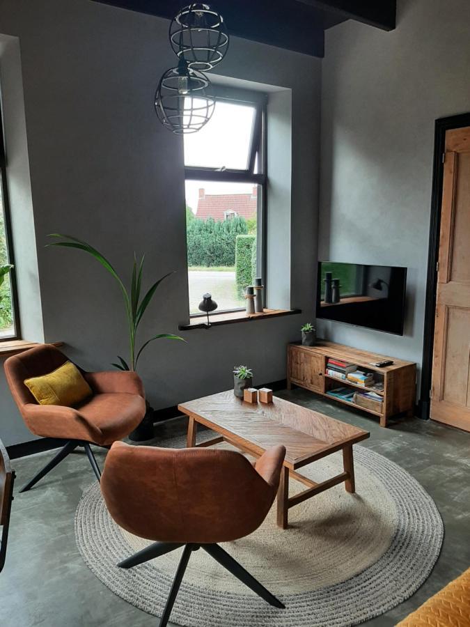 De Sarrieshut Apartment Houwerzijl Bagian luar foto